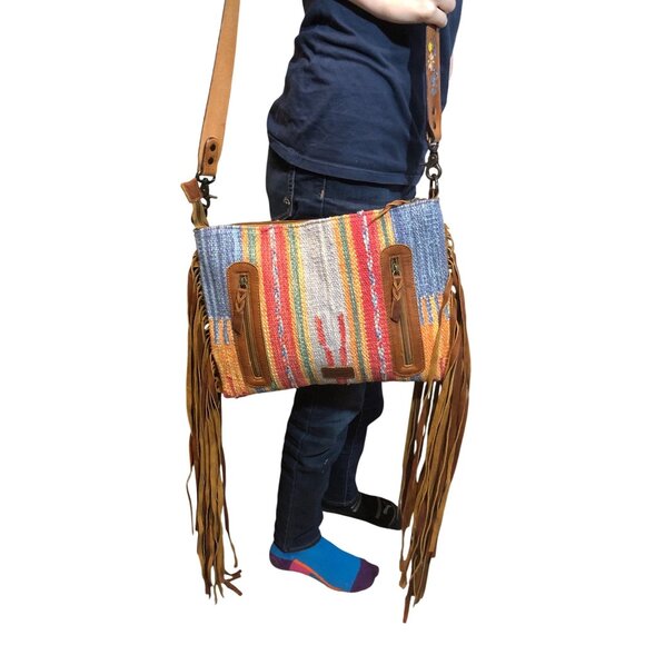 American Darling Bag Woven Fringe Shoulder Bag Floral Leather Strap Multi-Color - Picture 8 of 16